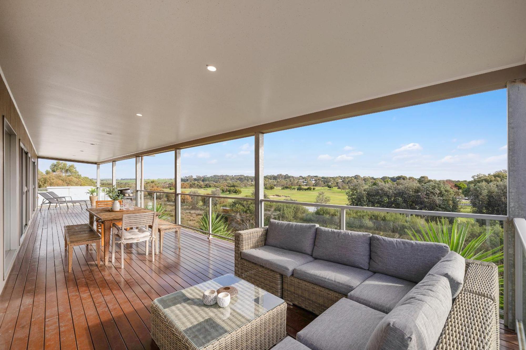 Saltwater Breeze Retreat