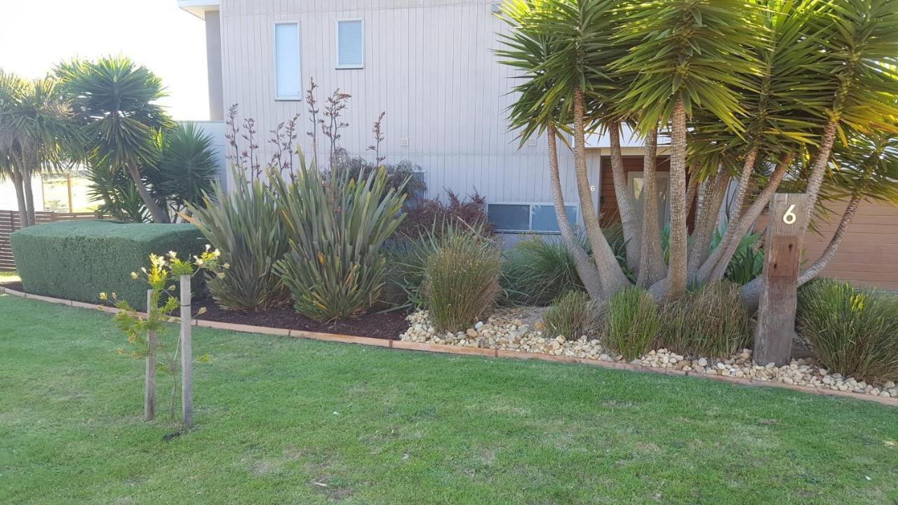 Saltwater Breeze Retreat *